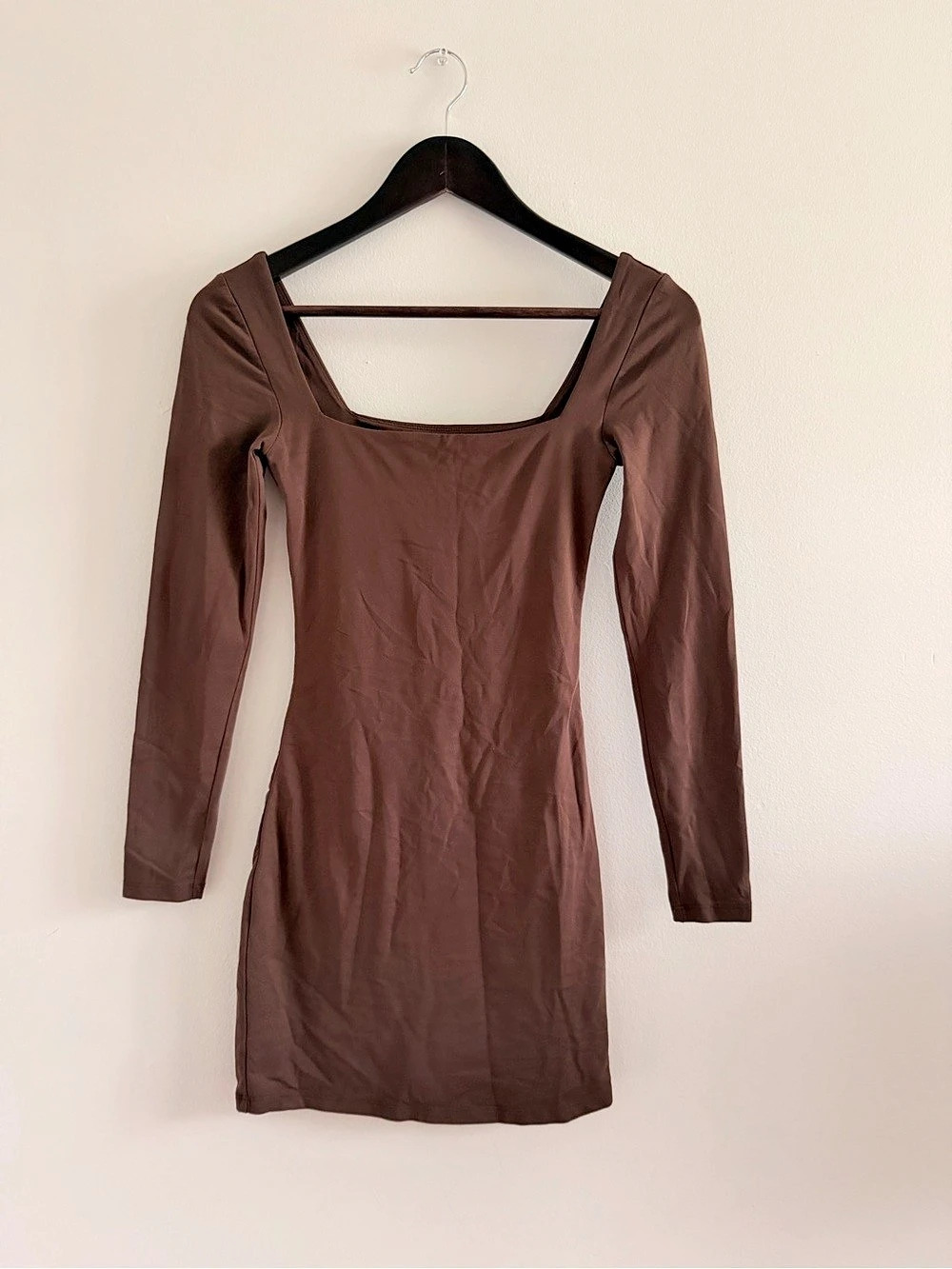 Babaton Contour Squareneck Longsleeve Mini Dress Brown XS
